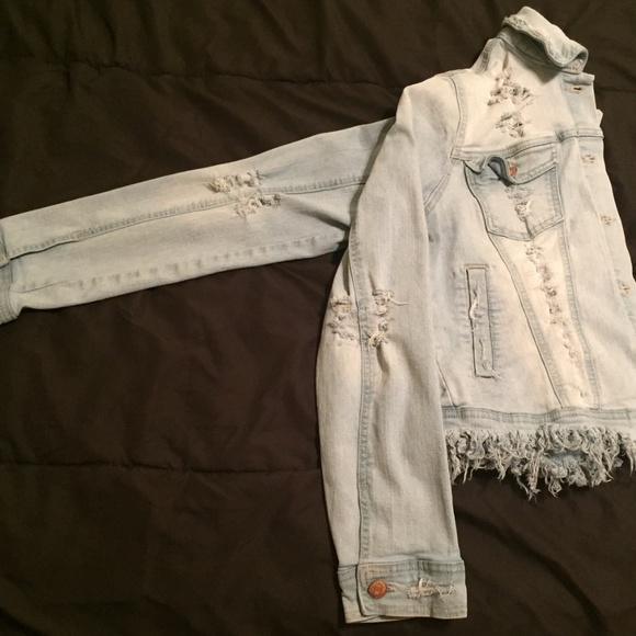 Distressed Jean Jacket - Picture 4 of 4